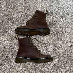Dr. Martens Luana boots